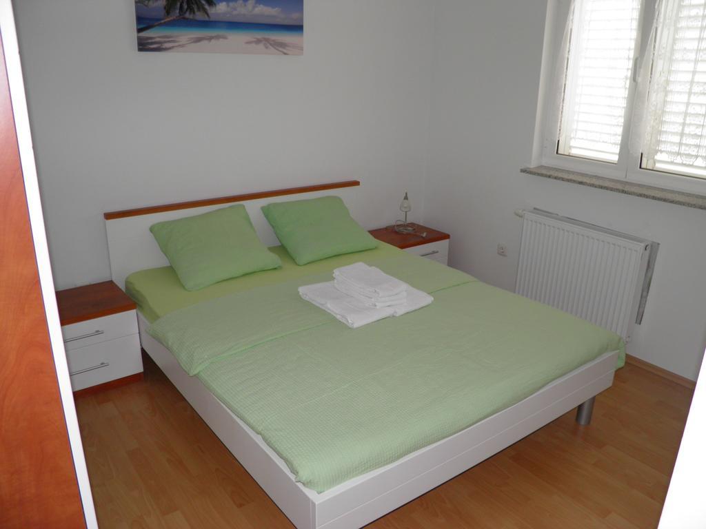 Apartmani Galeb ビオグラード・ナ・モル エクステリア 写真