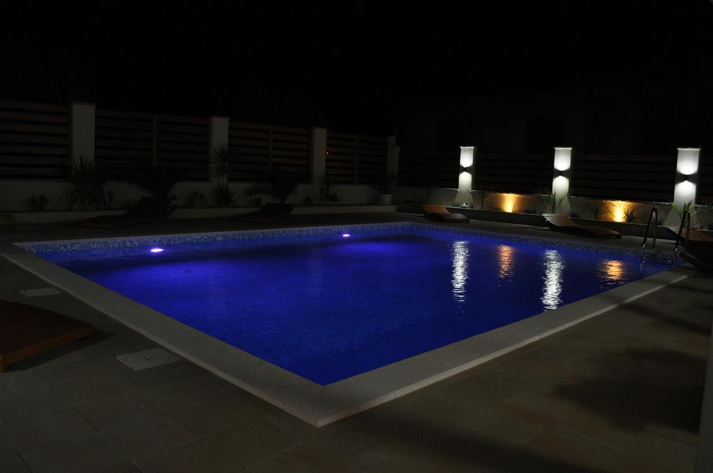 Apartmani Galeb ビオグラード・ナ・モル エクステリア 写真