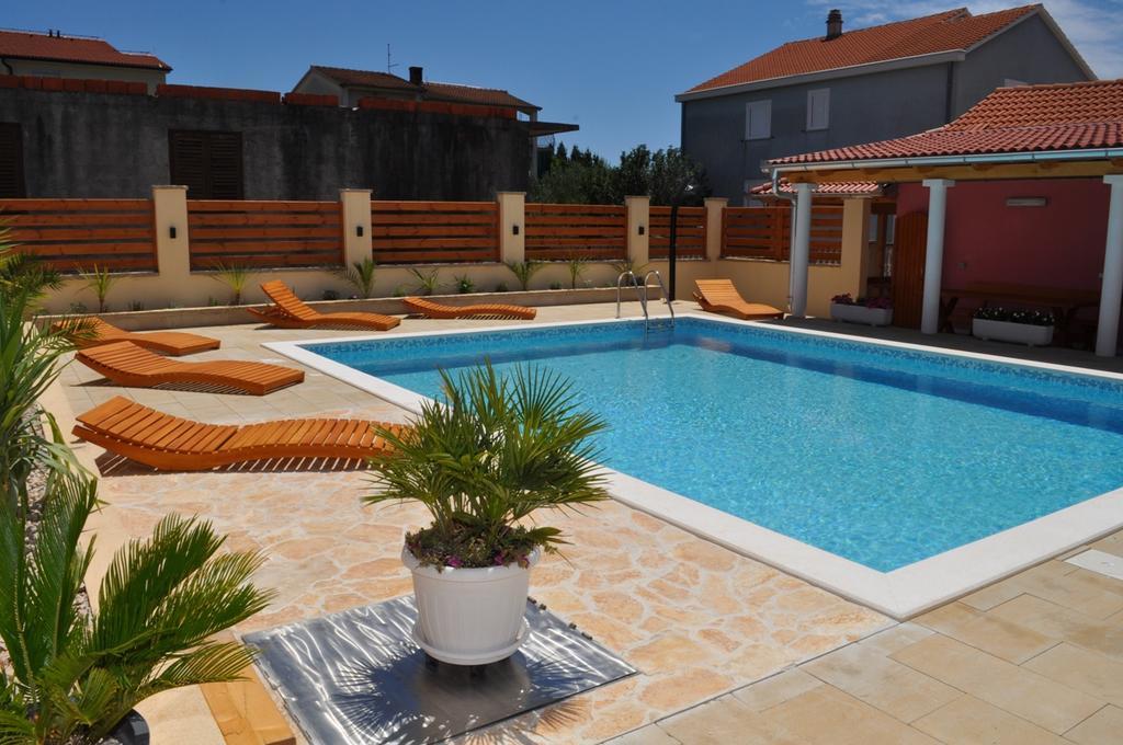 Apartmani Galeb ビオグラード・ナ・モル エクステリア 写真